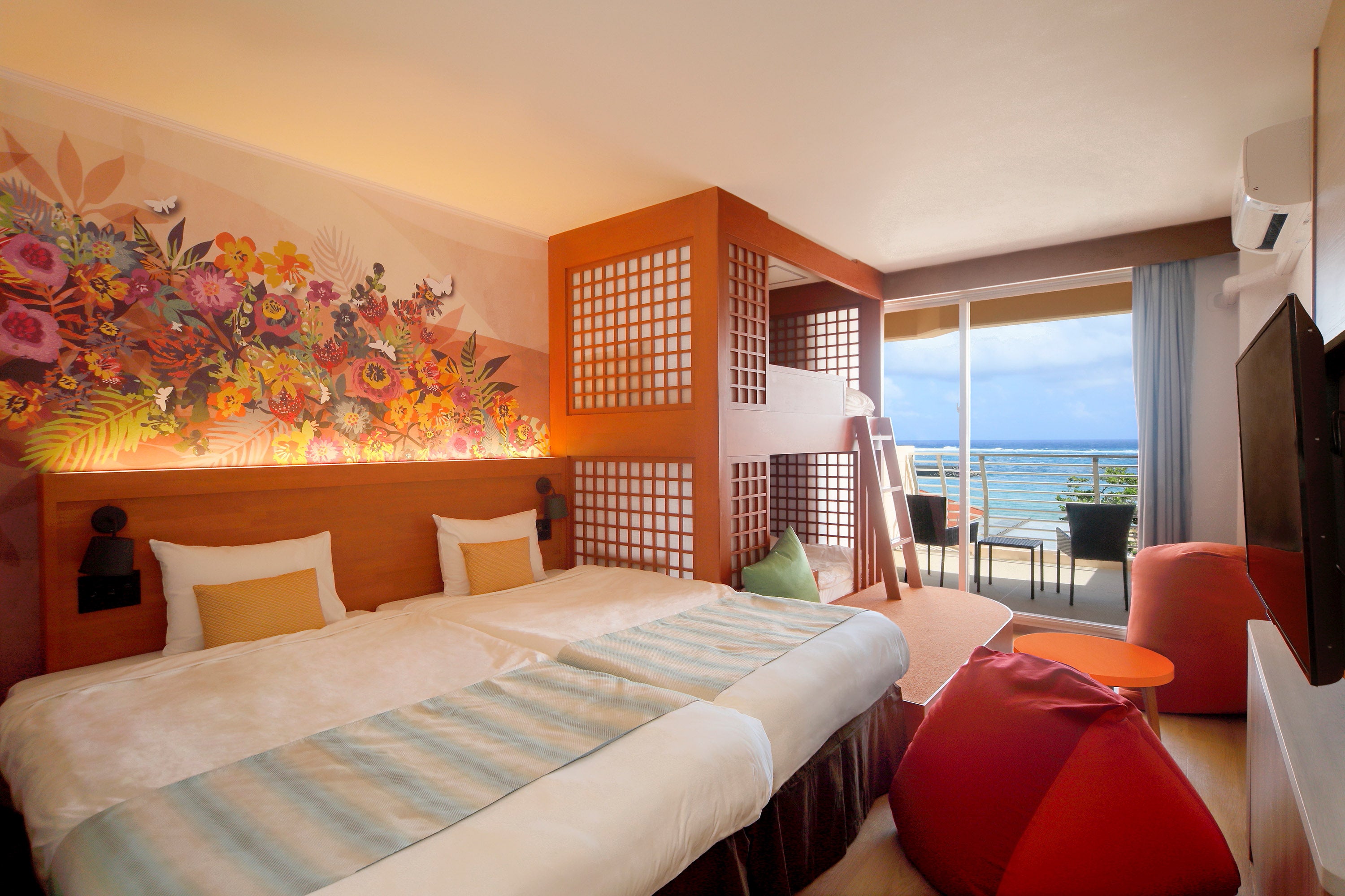 スタンダードツイン＋2段ベッド_ブルーム