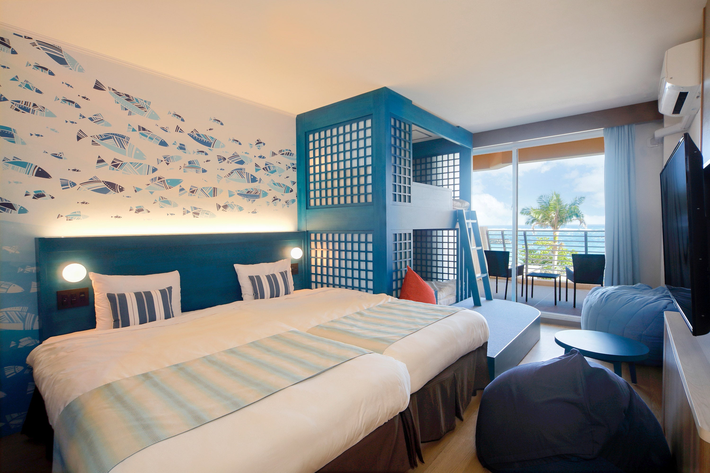 スタンダードツイン＋2段ベッド_オーシャン