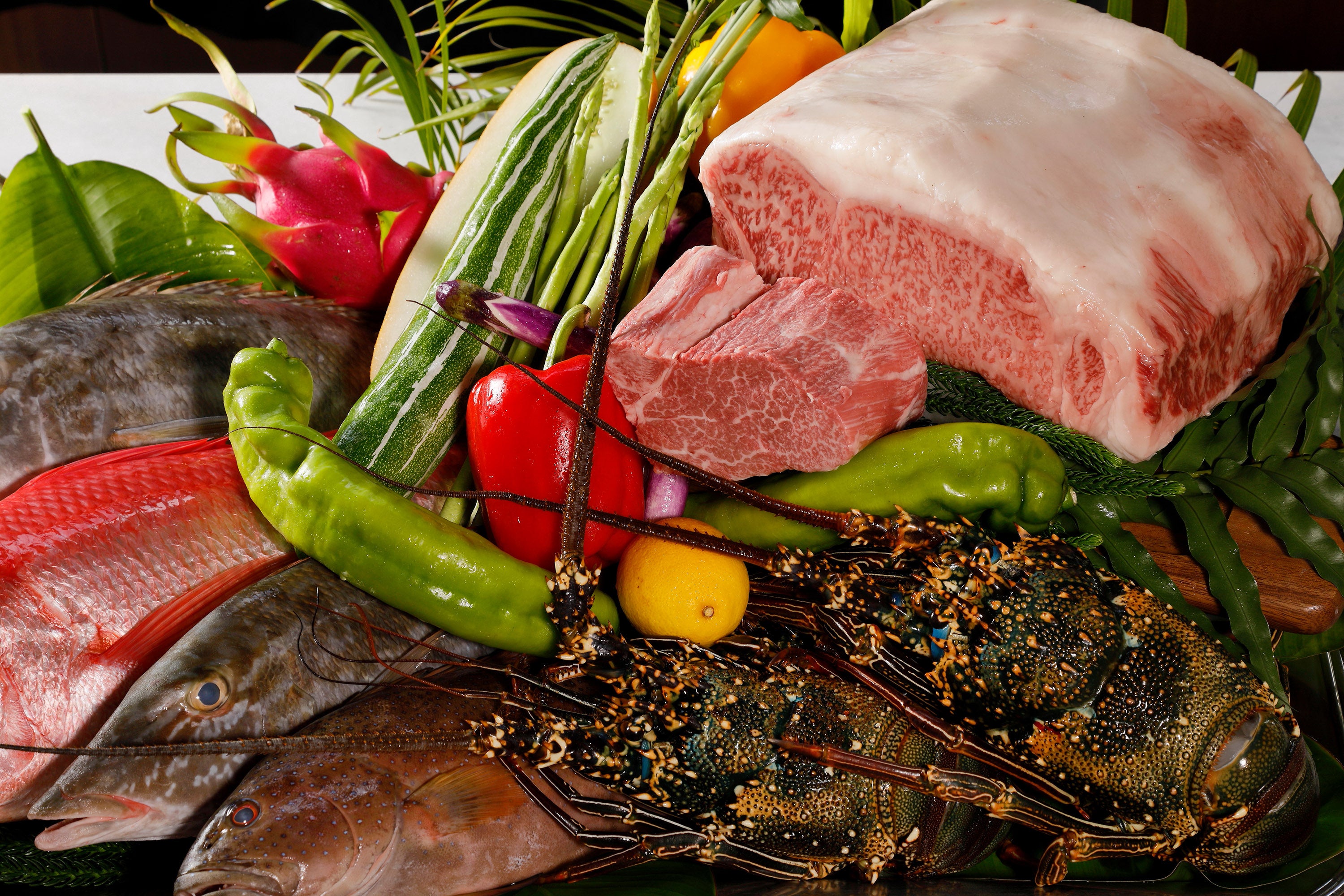 シギラブルー_宮古島の旬の素材