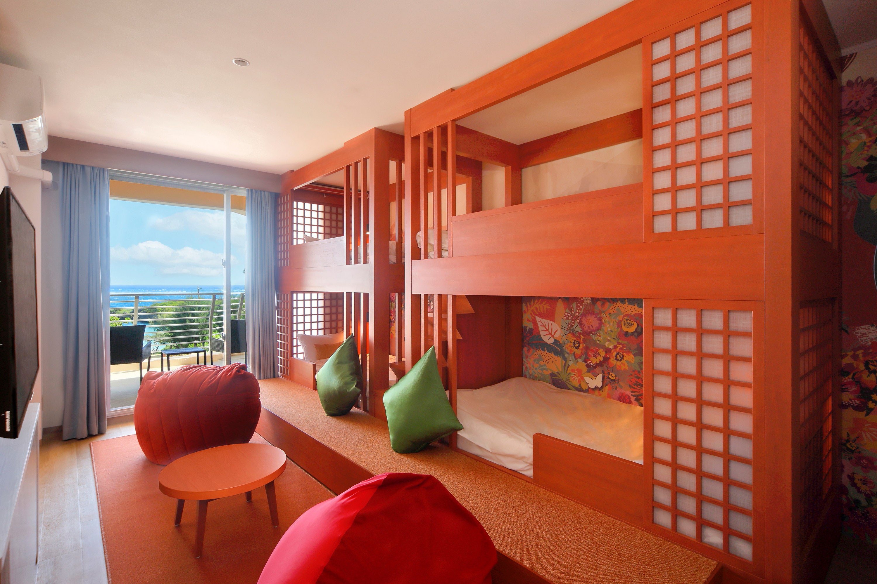 スタンダードルーム2段×2ベッド_ブルーム