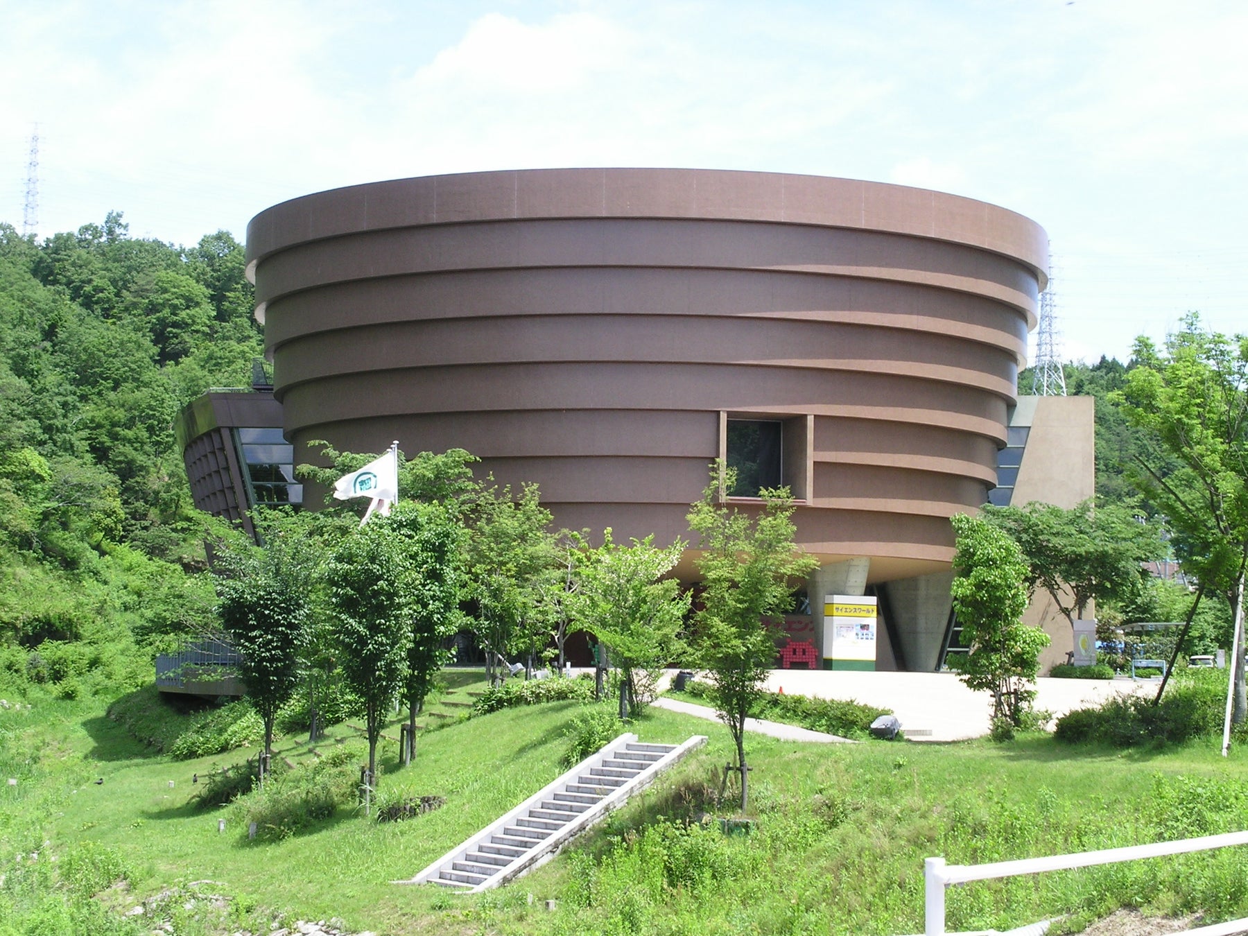 最先端技術の結晶 磁力に反応する液体 磁性流体 にて 岐阜県瑞浪市にある体験型科学館 サイエンスワールド に協力 株式会社フェローテックマテリアルテクノロジーズのプレスリリース 最先端技術の結晶 磁力に反応する液体 磁性流体 にて 岐阜県瑞浪市にある体験型科学館 サイエンスワールド に協力 株式会社フェローテックマテリアルテクノロジーズのプレスリリース