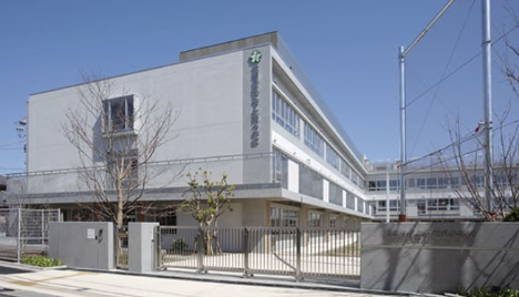 ※下北沢小学校　2018年3月竣工 