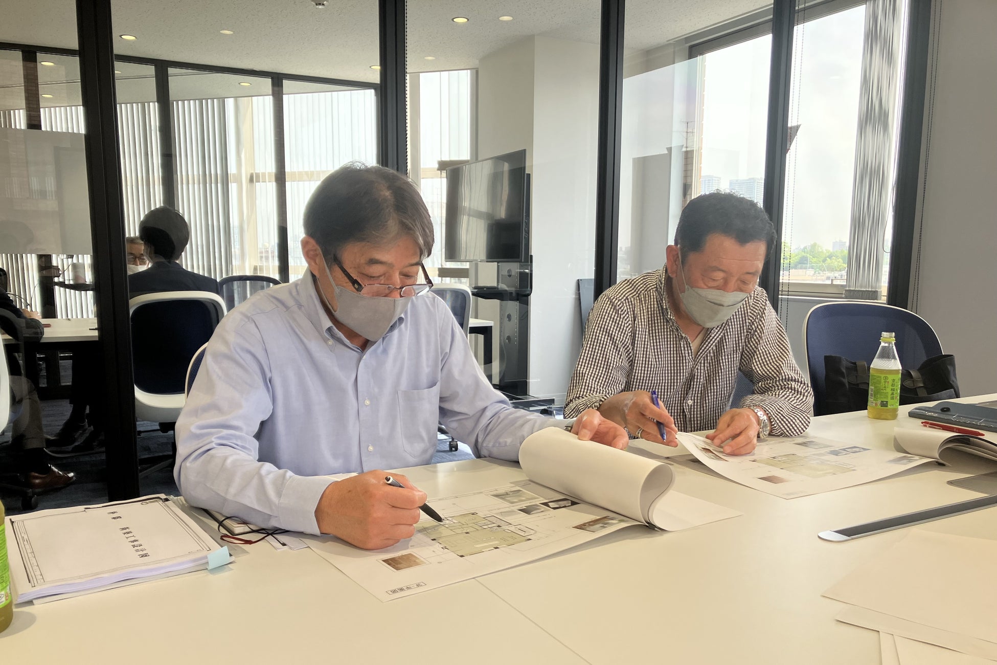 「西麻布プロジェクト」ミーティングの様子(1)