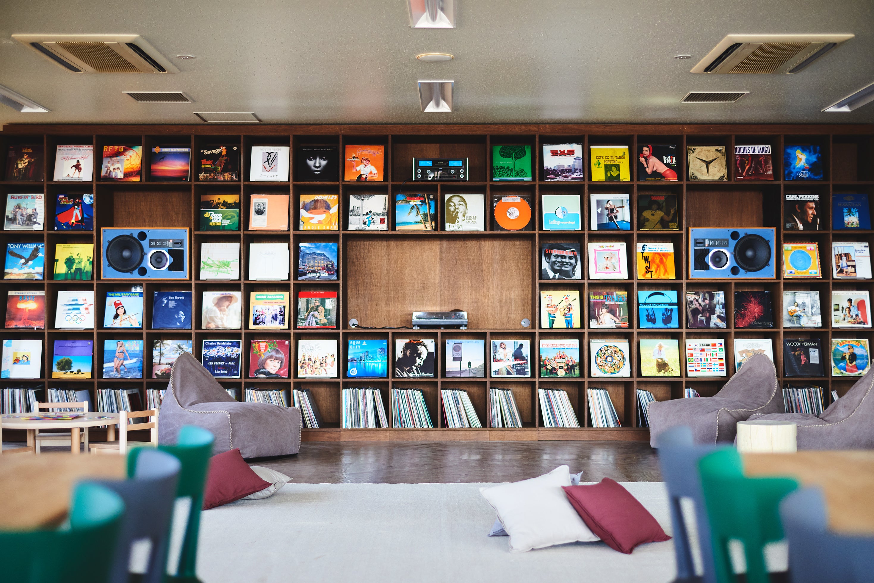 リスニングルーム