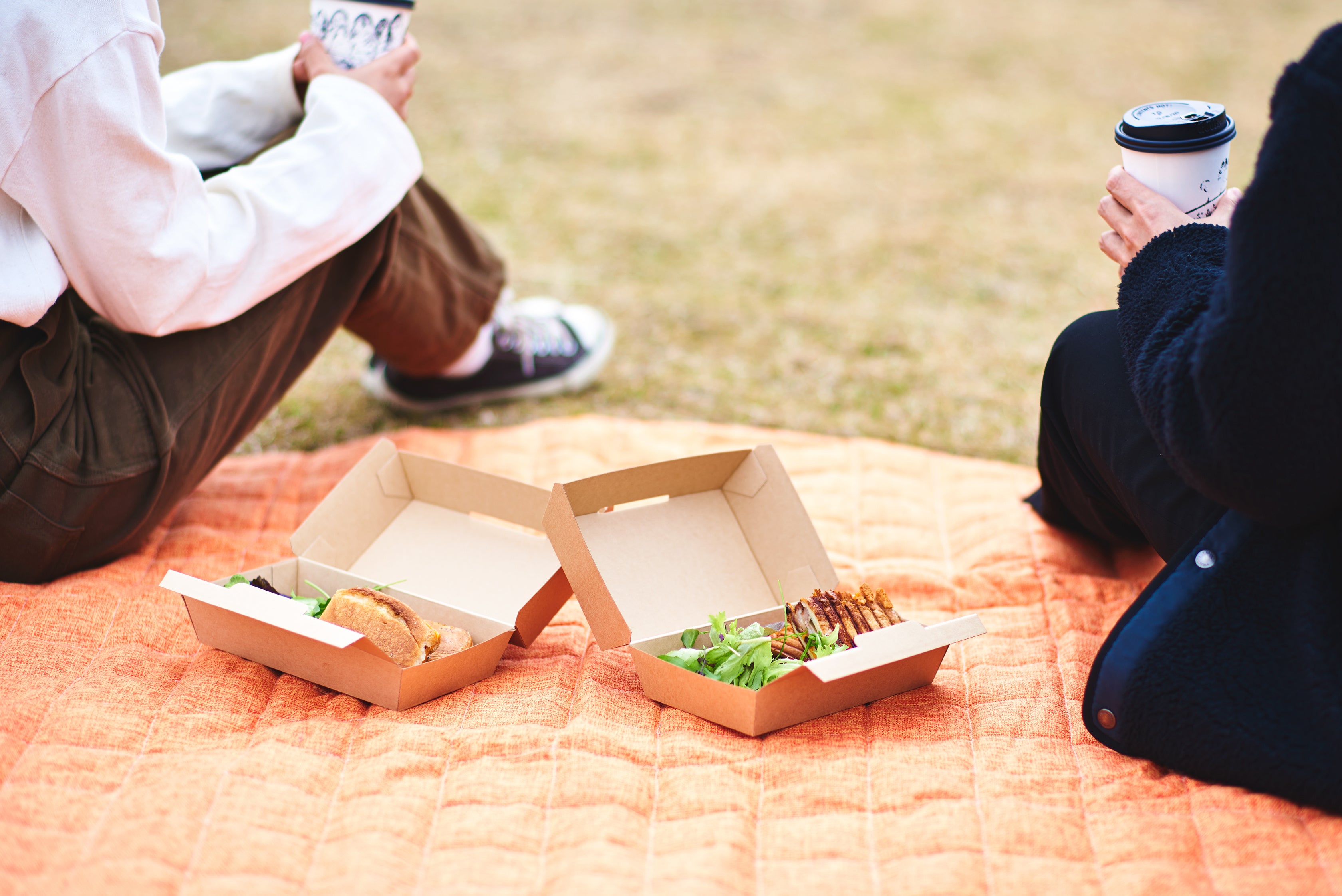 レストラン（昼）