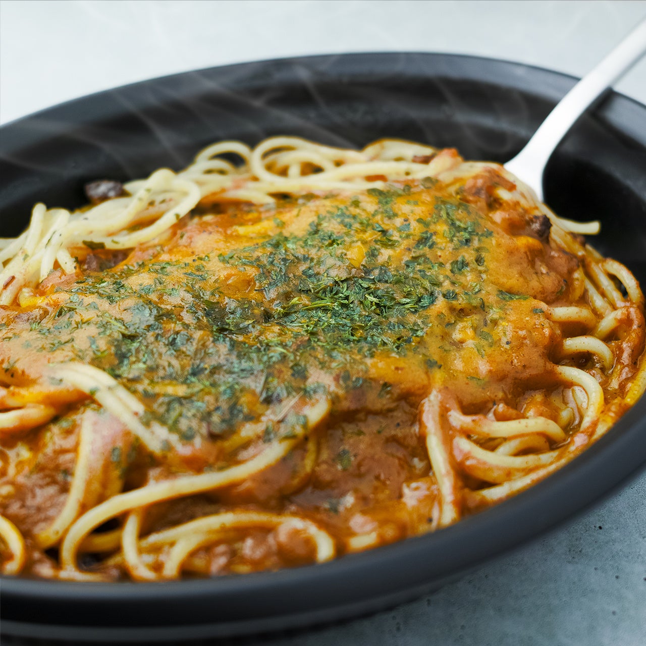 発売初月に2,000食を販売した「上等カレー」の冷凍カレー 新商品