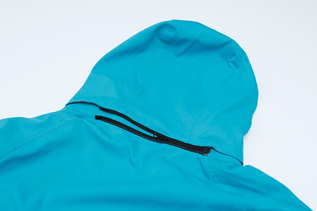 着脱可能なフード付き