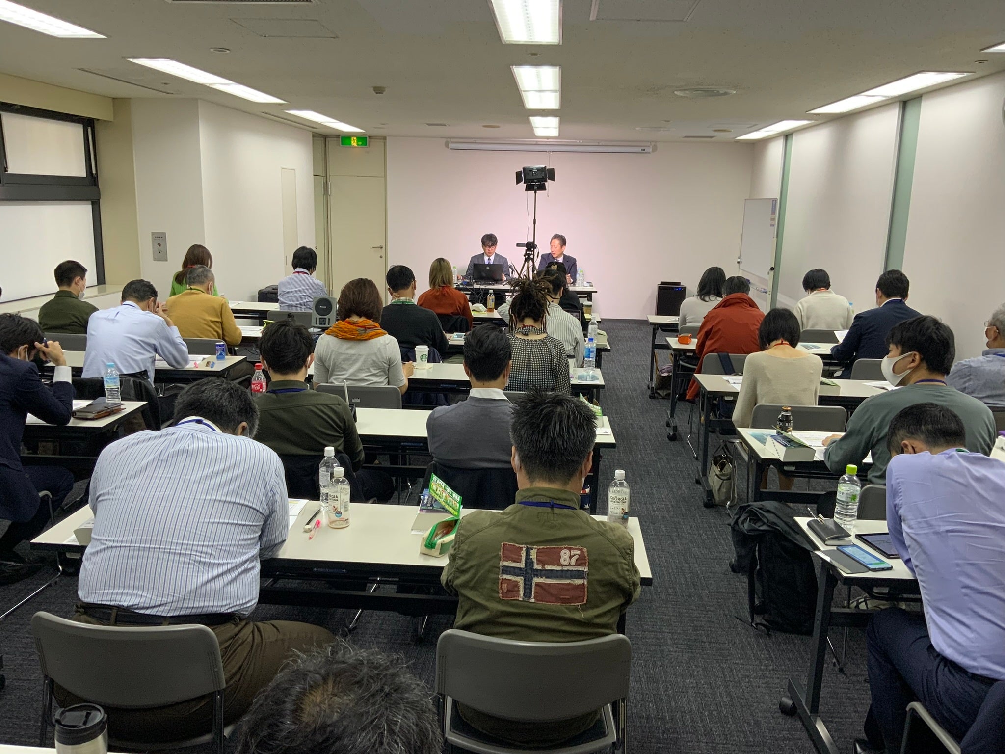 月例会の様子