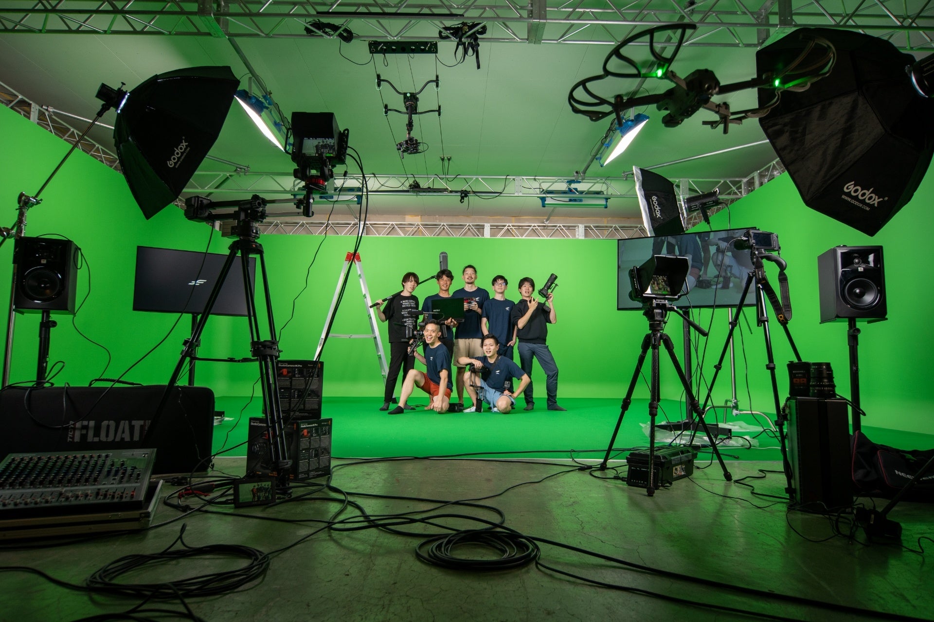 弊社スタジオ『zStudio』