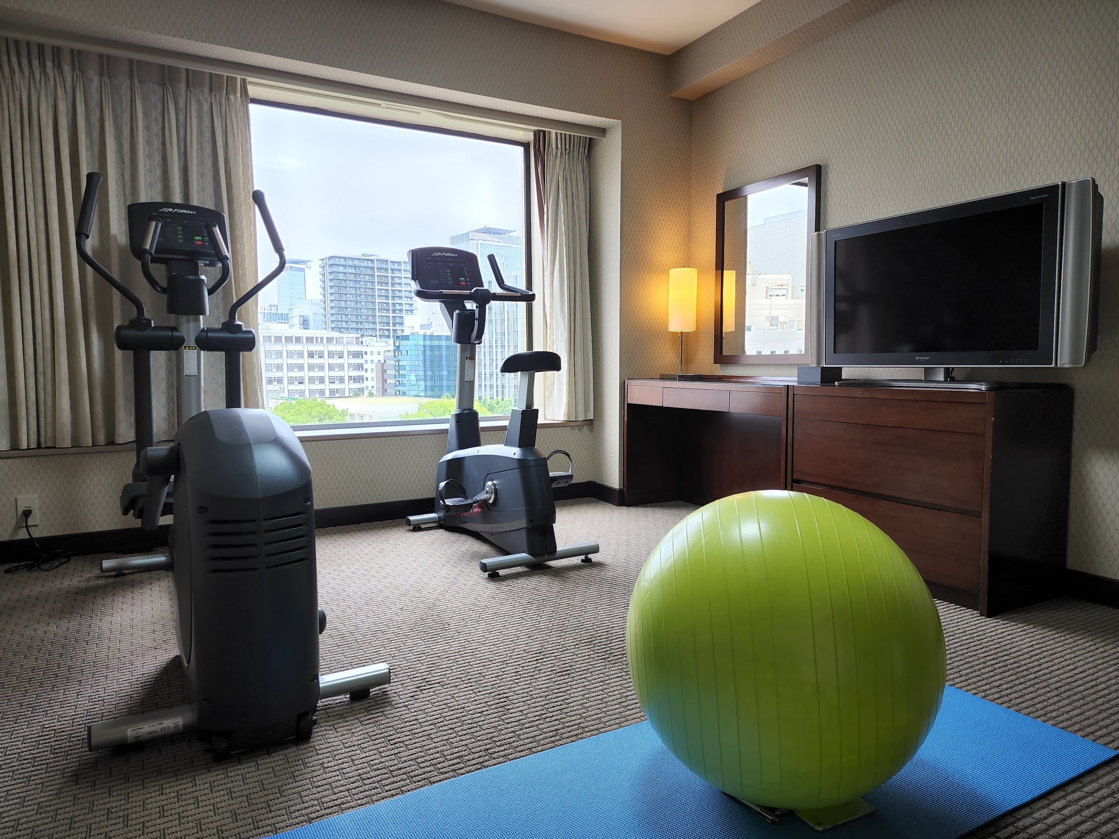 プライベートフィットネスルーム