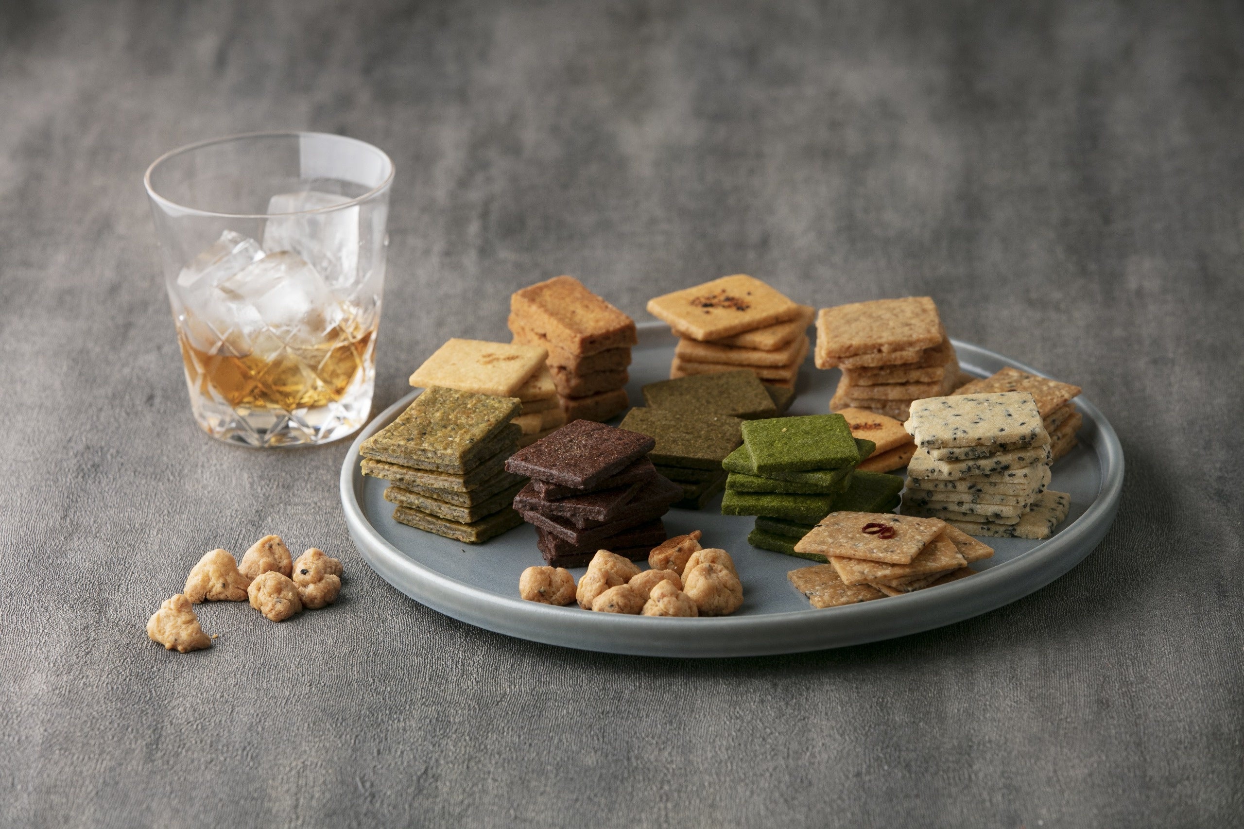 2022年7月1日より発売開始