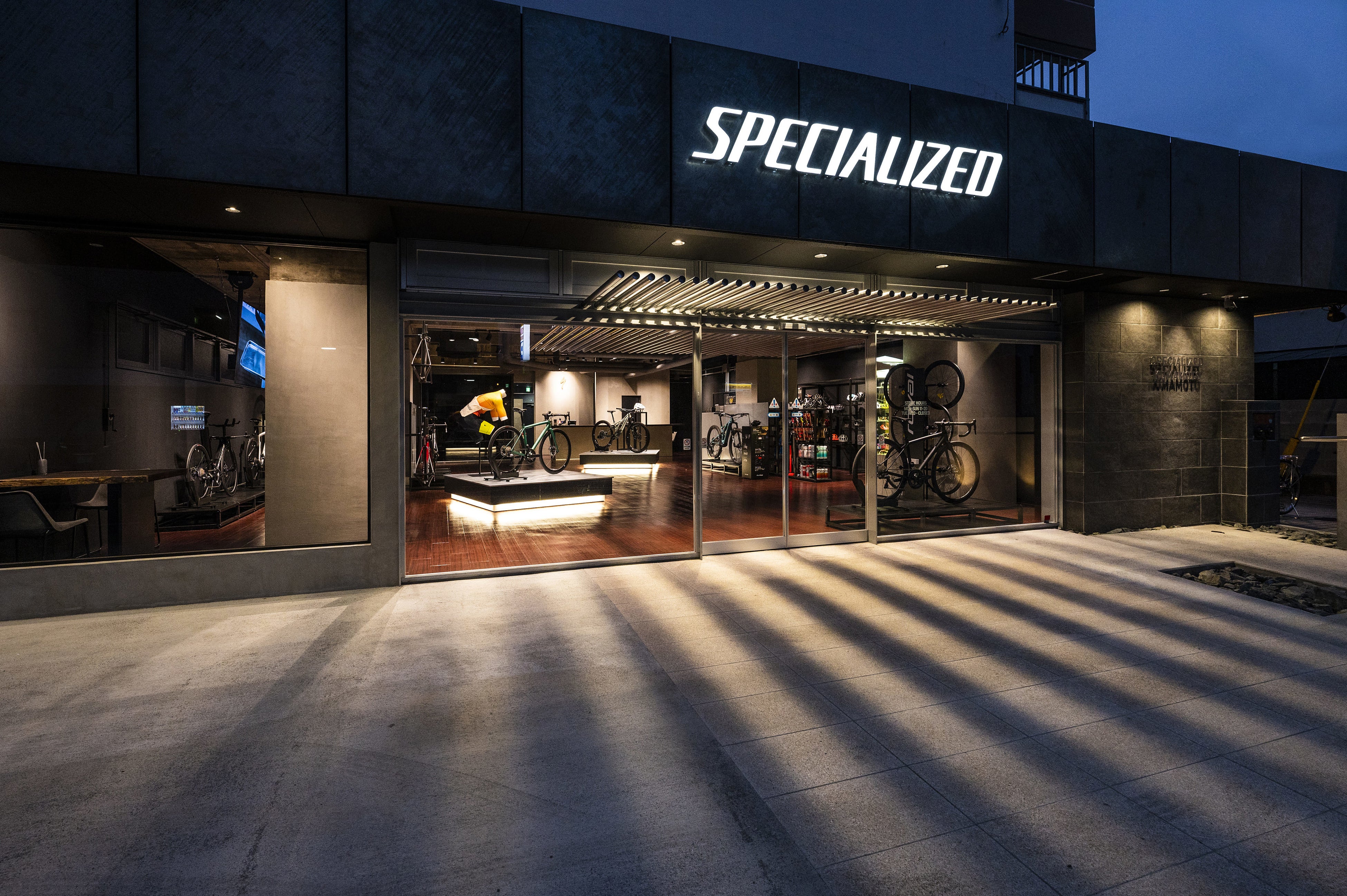 『スペシャライズド熊本』外観