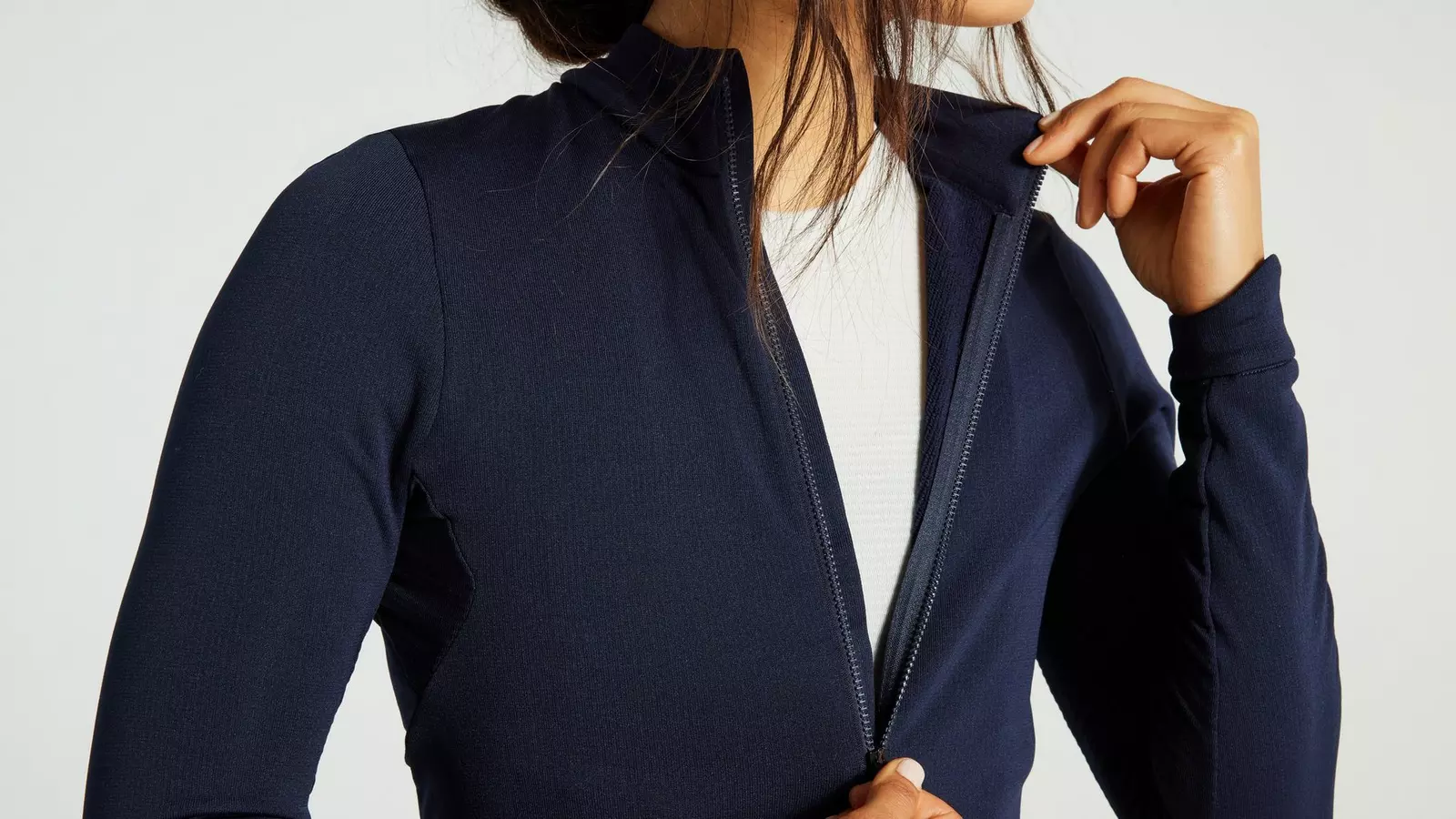 ダークネイビー