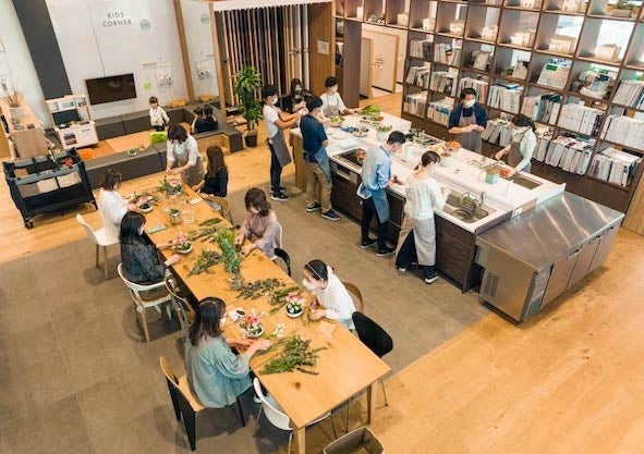 カフェ・エマンのイベント風景