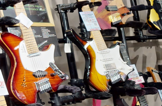 ※画像はMIYAJI GUITARS KANDA（宮地楽器 神田店）のヴィンテージフロアの商品コーナーと商品拡大イメージ