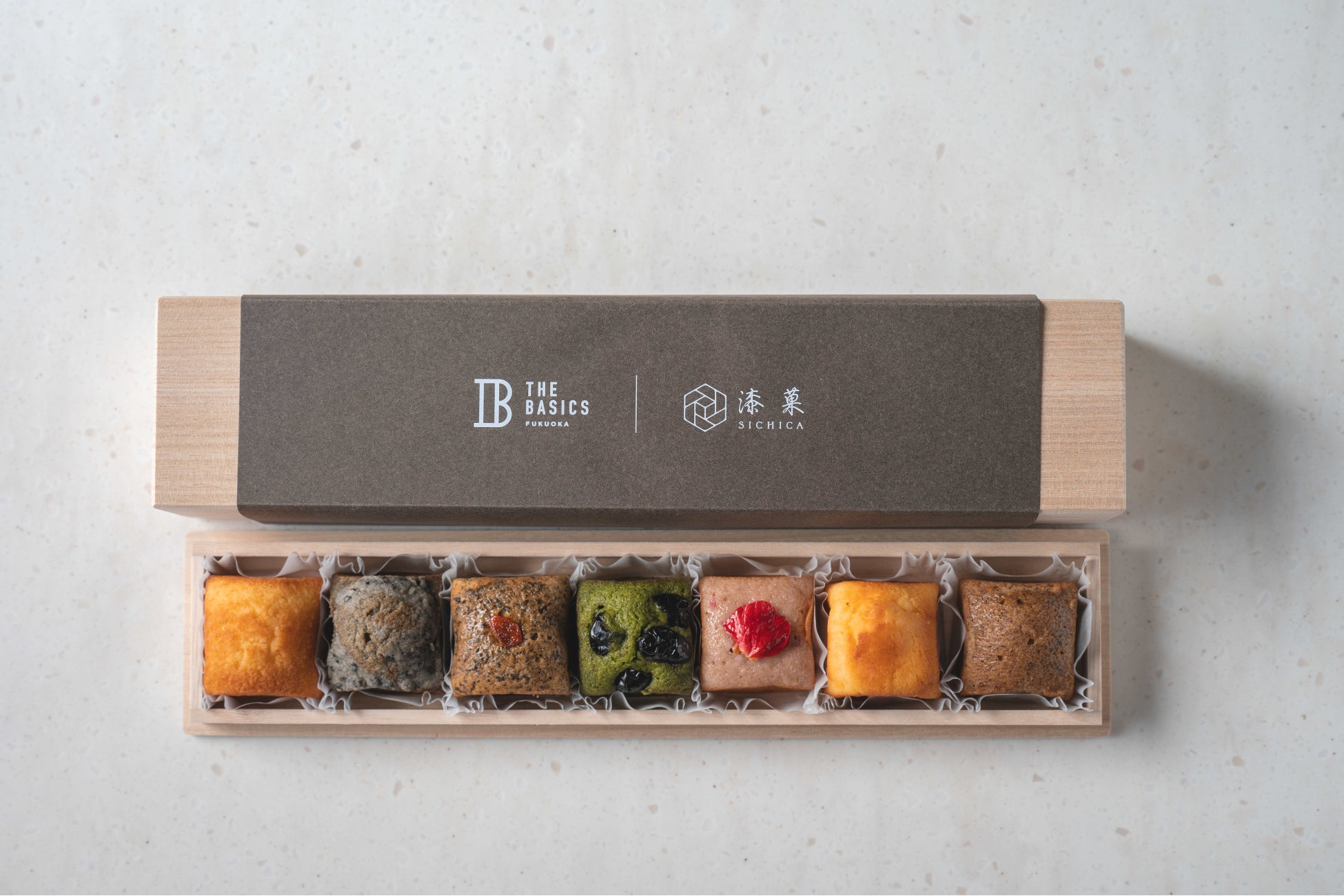 The Basics Fukuoka が福岡の人気菓子店 漆菓 とホテル限定の パウンドケーキセット を販売開始 株式会社エフ ジェイ ホテルズのプレスリリース The Basics Fukuoka が福岡の人気菓子店 漆菓 とホテル限定の パウンドケーキセット を販売開始 株式会社エフ ジェイ ホテルズのプレスリリース