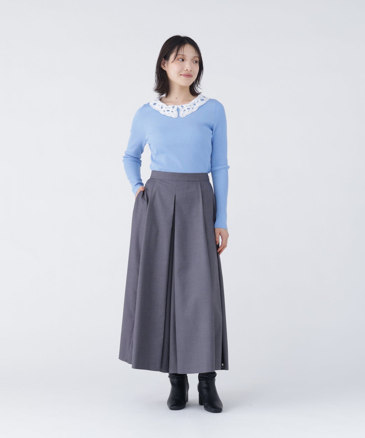 裾幅調整ができるスカートみたいなワイドパンツ