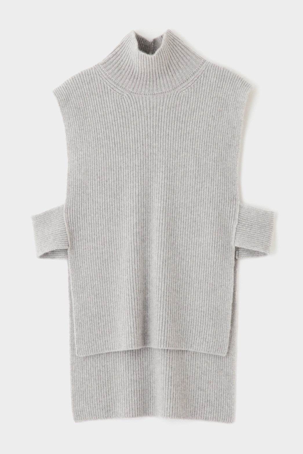 立体感を出した畦編みのニットジレ