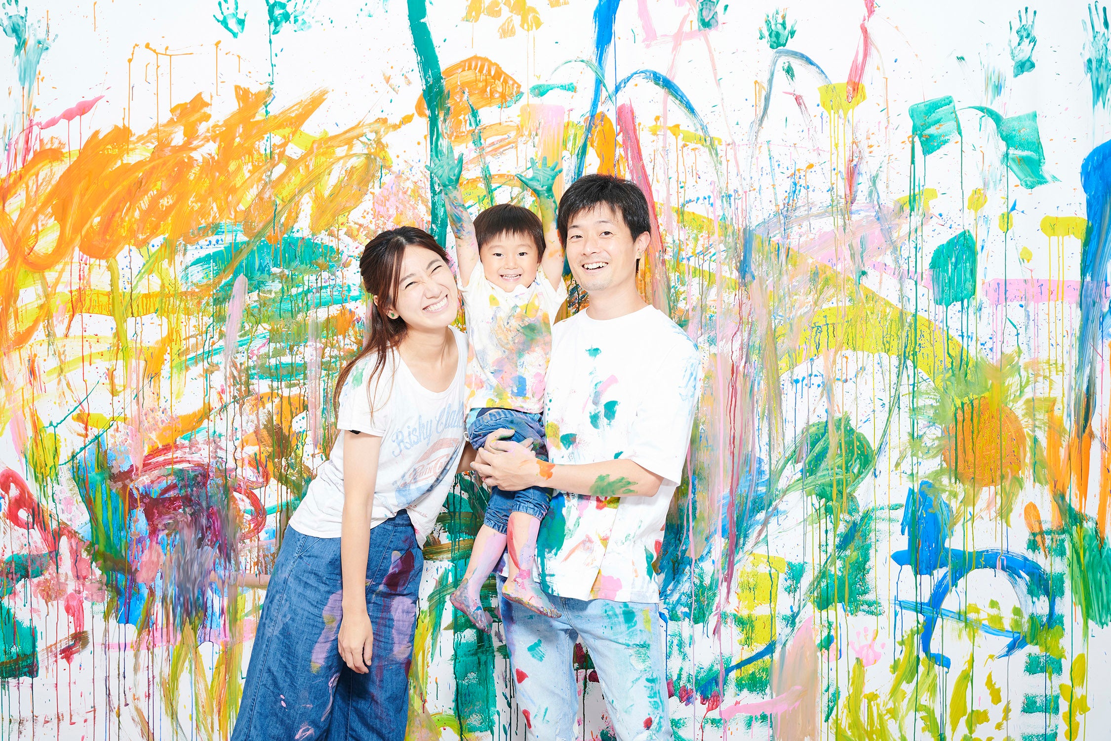 世界で１つだけのカラフルな背景で撮影