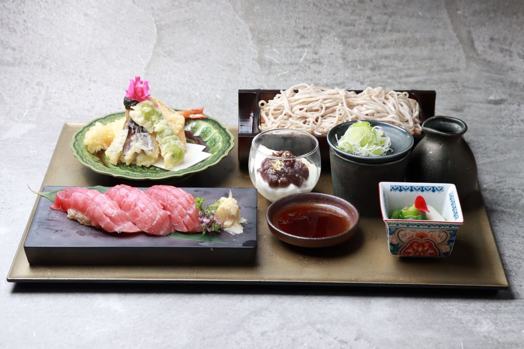 銀座おのでら監修 まぐろ御膳（3,700円）