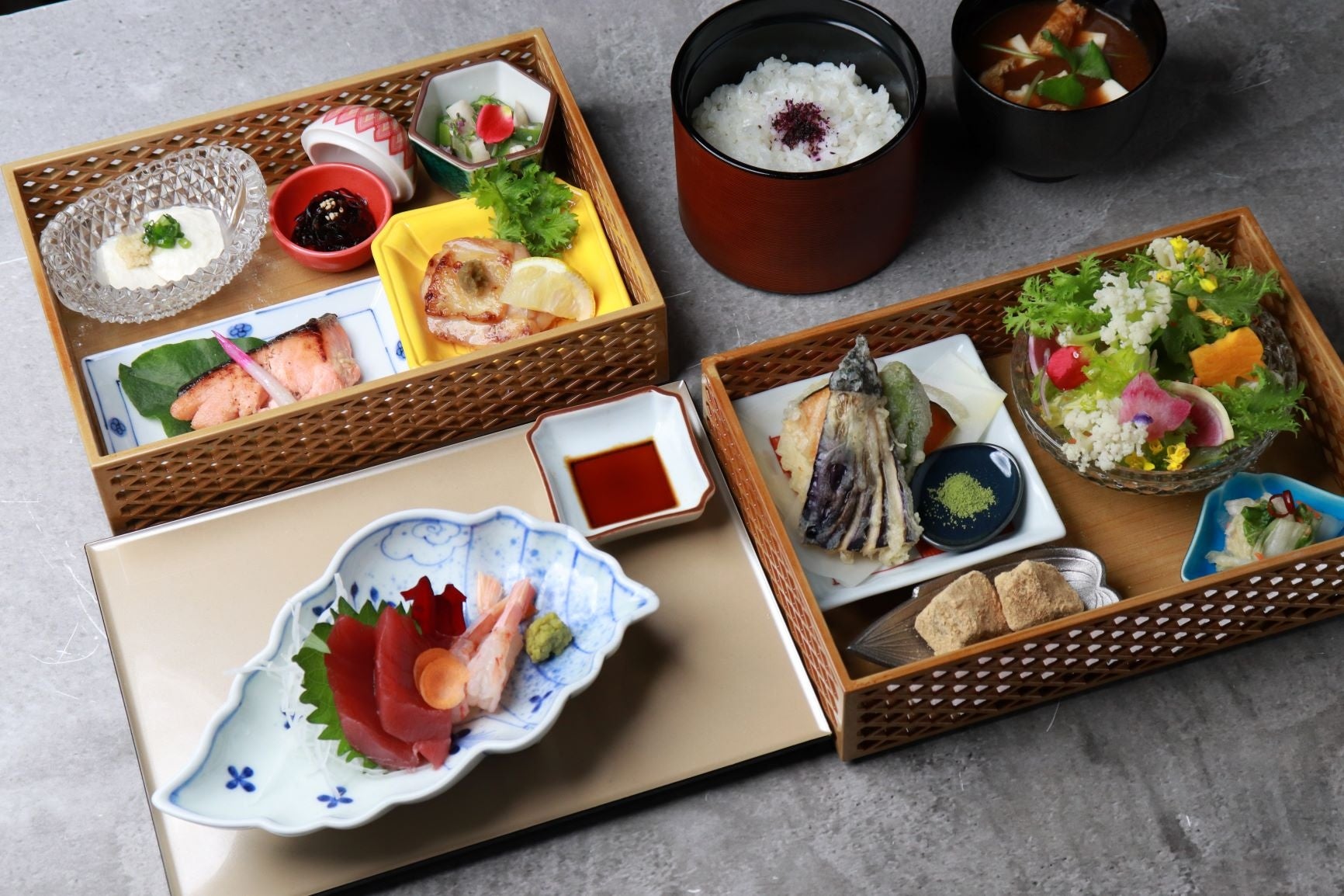HANA・BIYORI御膳(2,700円)
