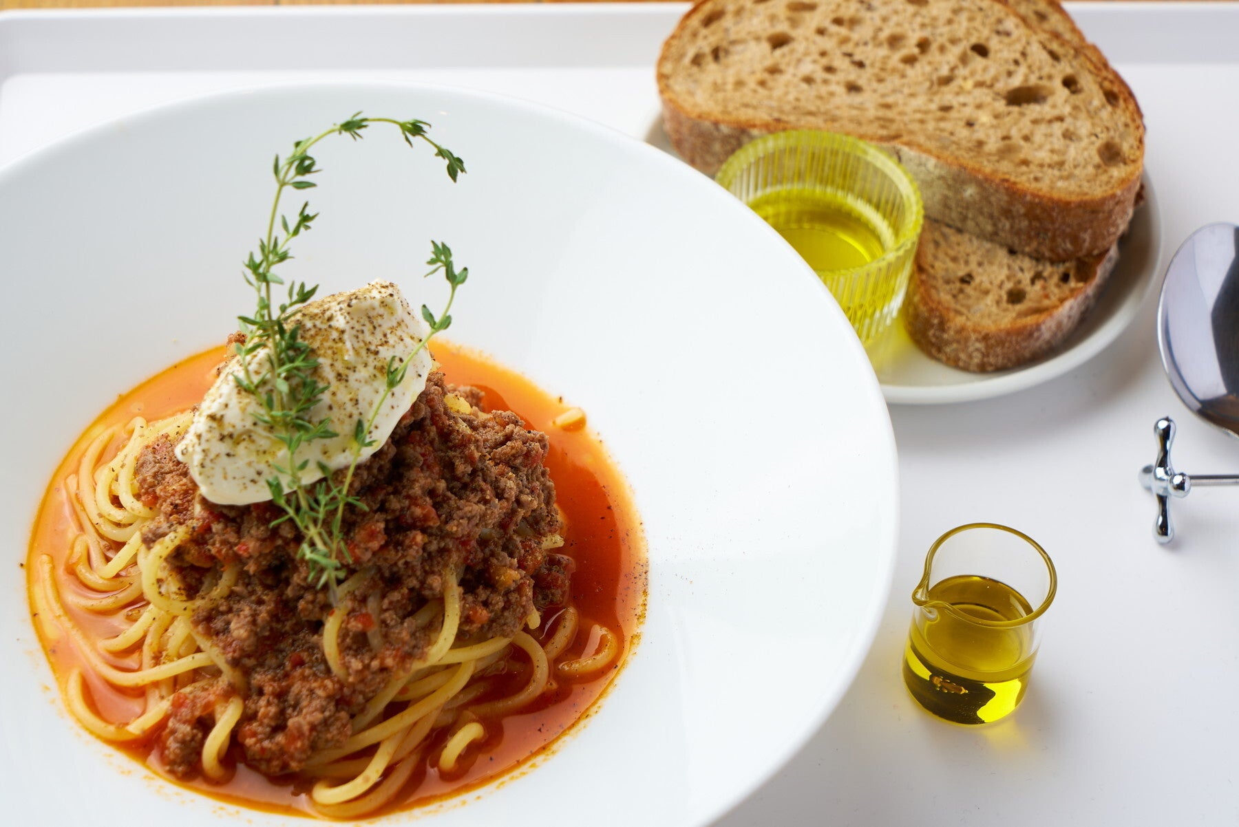 pottoアラビアータ：¥1,100(税込)＋石窯シリアルブレッドのセット＋¥290(税込)