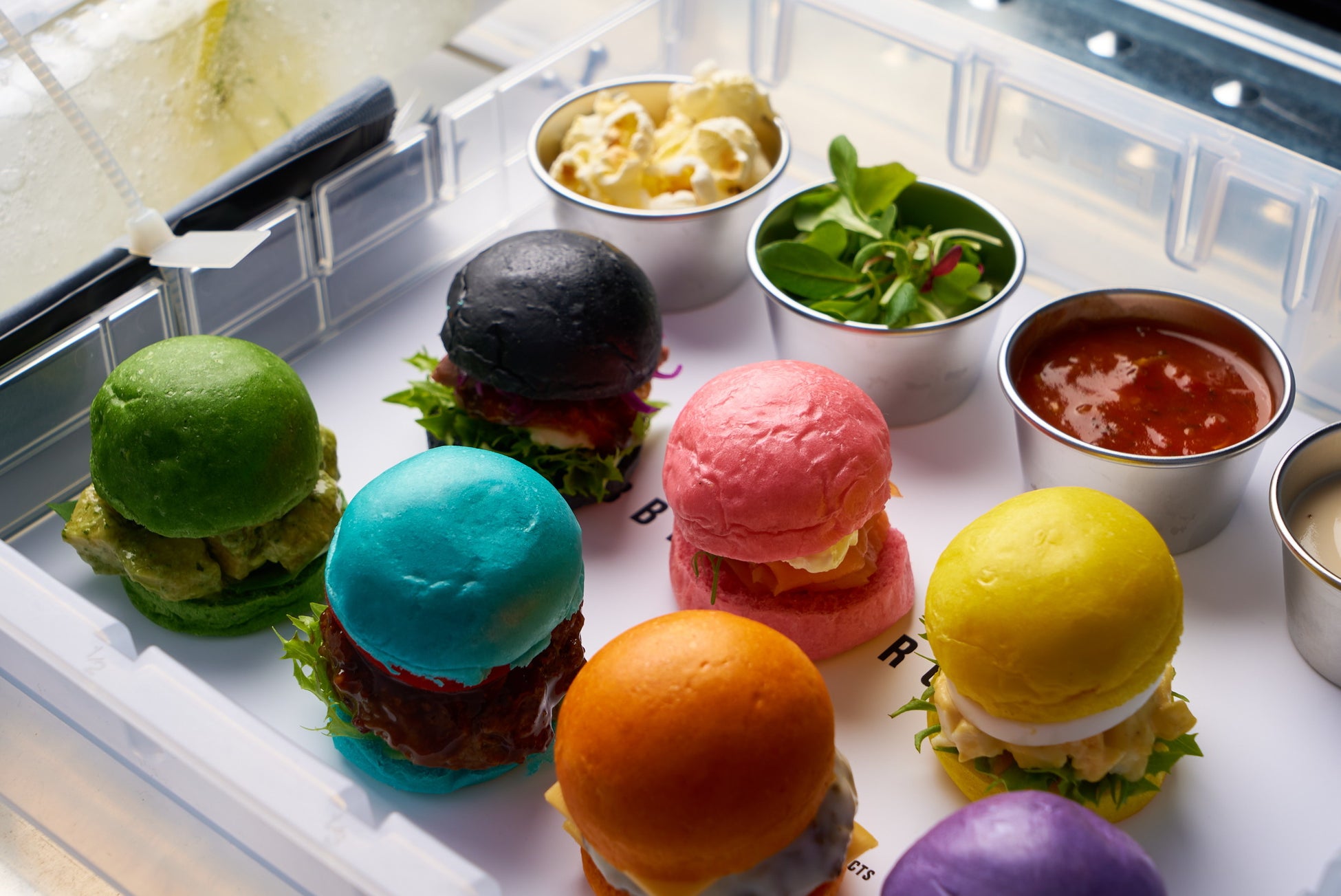 大阪初出店 北陸で人気の Bubbles Burger バブルス バーガー が 22年4月21日 木 から7月24日 日 までの期間限定ポップアップストアとして 大阪南船場にopen 株式会社h A S のプレスリリース 大阪初出店 北陸で人気の Bubbles Burger バブルス バーガー が 22年4月21日 木 から7月24日 日 までの期間限定ポップアップストアとして 大阪南船場にopen 株式会社h A S のプレスリリース