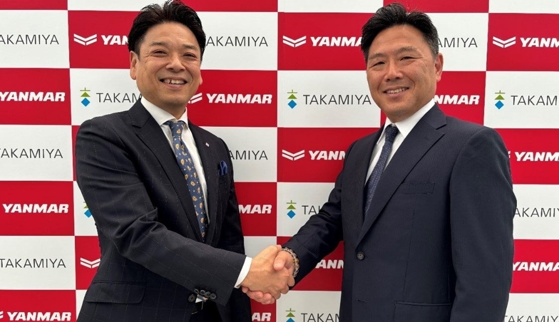 左  株式会社タカミヤ アグリ事業部長 岡本 裕之　　右  ヤンマーグリーンシステム株式会社 代表取締役社長 中井 健二氏