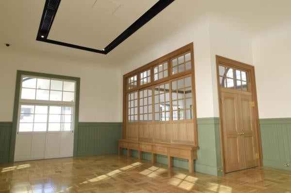 展示室（提供：国立市）