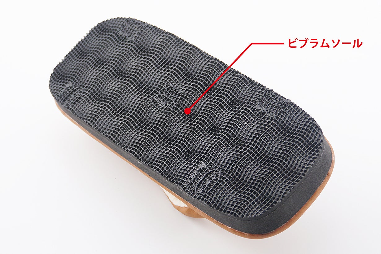 【極美品】◾️ショセ◾️トラベルシューズ◾️ウイングチップ◾️ビブラムソール◾️ブラック Vibram®︎ソール #961C【CHOPPER】ブラック – issoku