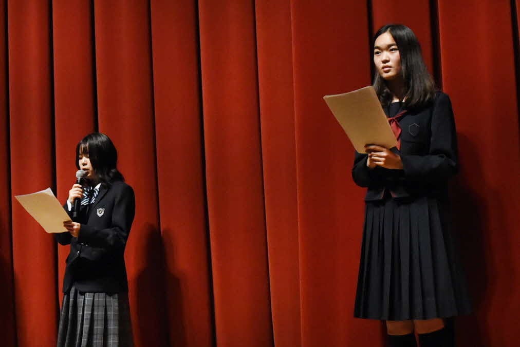 報告会の様子