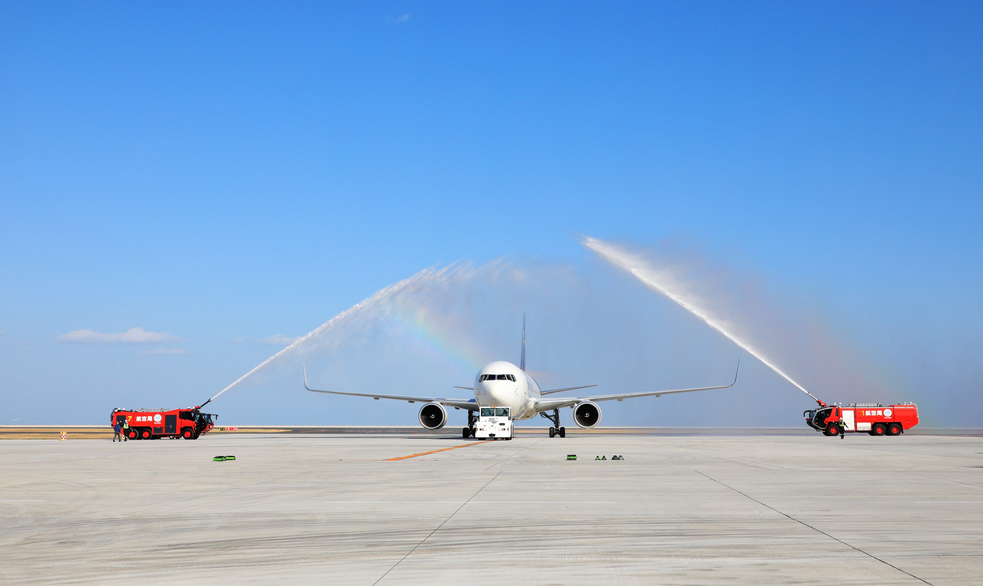 北九州空港に到着した初便