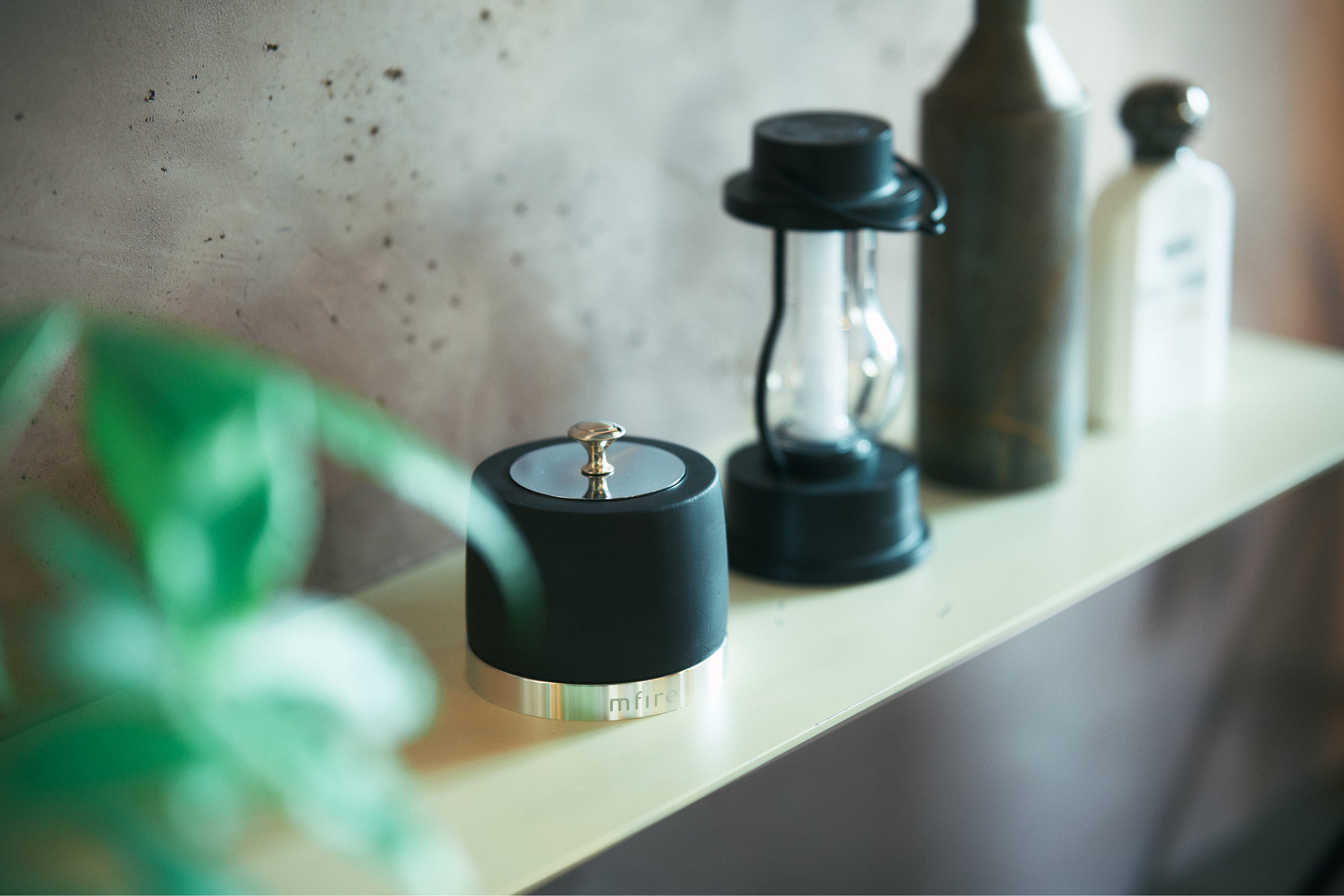 お部屋で焚き火が楽しめるインテリアのような焚き火台、クラウドファン