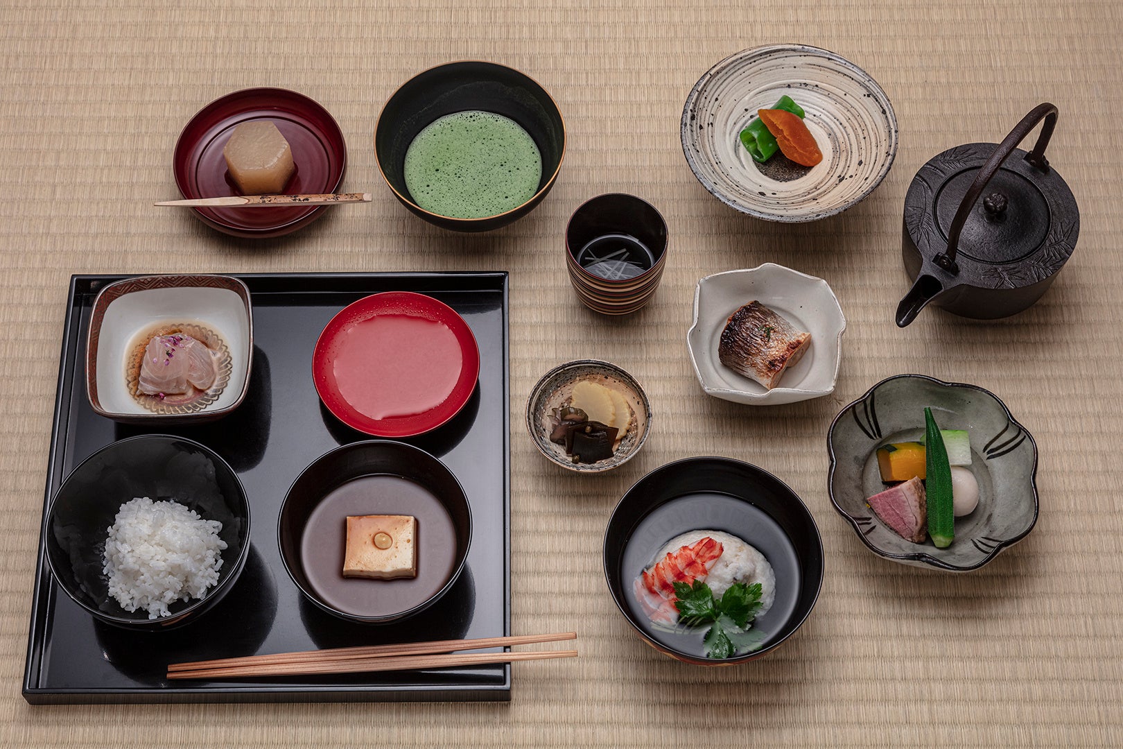 茶道組の世界1〜15 都会の茶室で茶事を愉しむ『南青山 即今』12月は根津嘉一郎