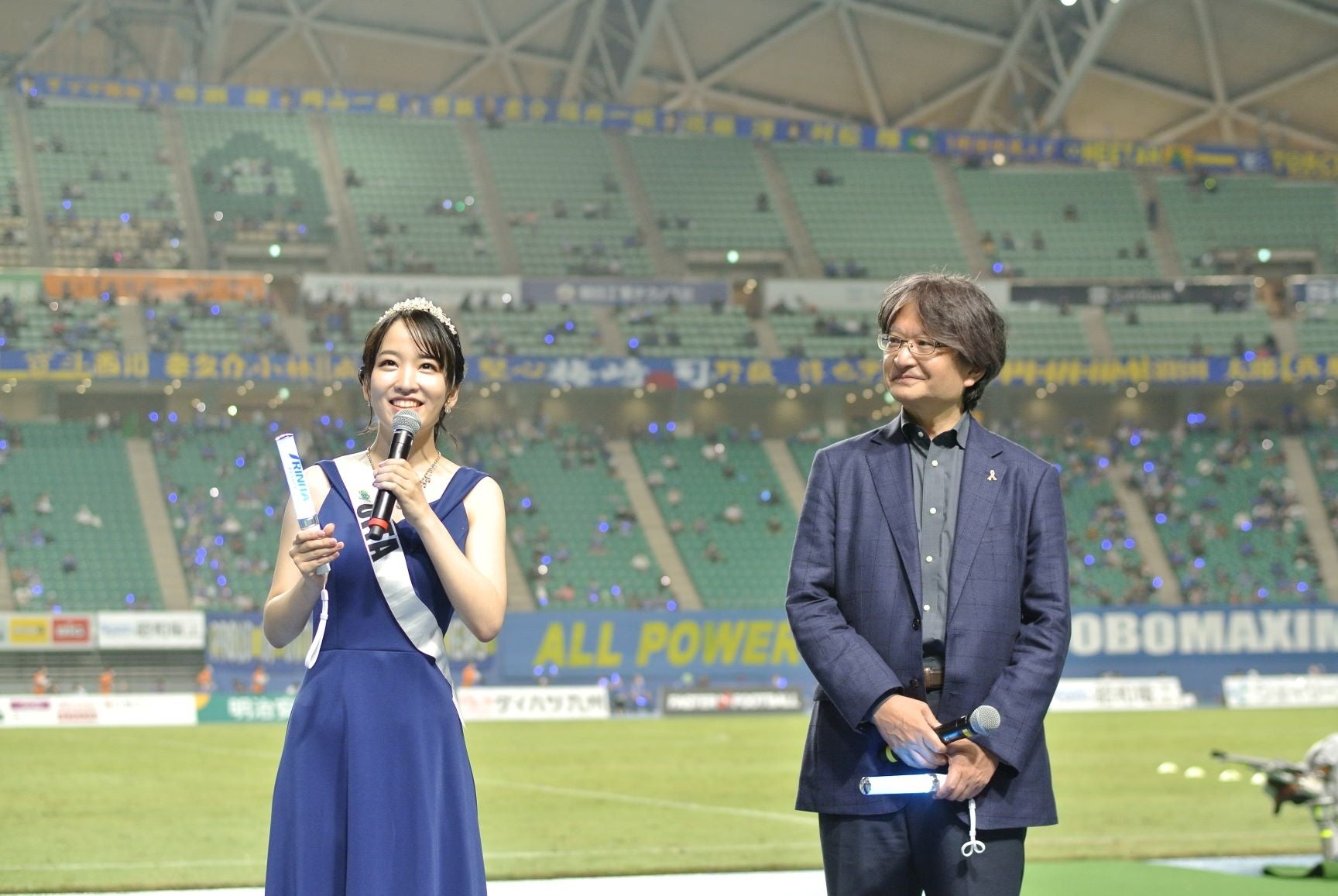 ハーフタイムには2022ミス・ジャパン大分県代表の工藤彩郁さんのカウントダウンで、ライトアップの演出も行いました。