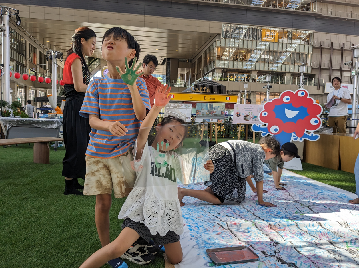 アート制作風景