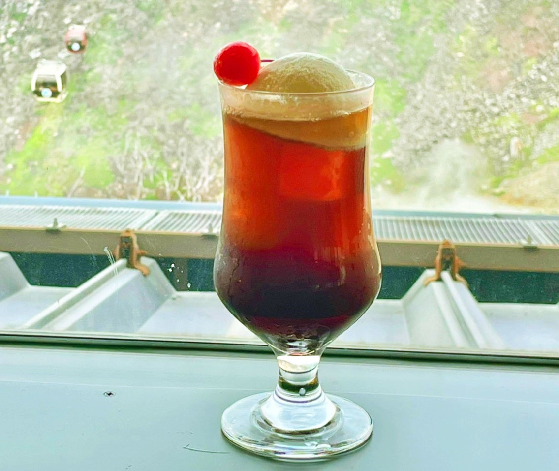 谷の夕暮れクリームソーダ