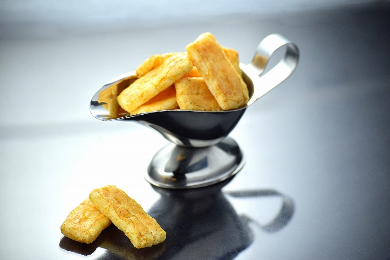 大涌谷カレーせんべい（中身イメージ）