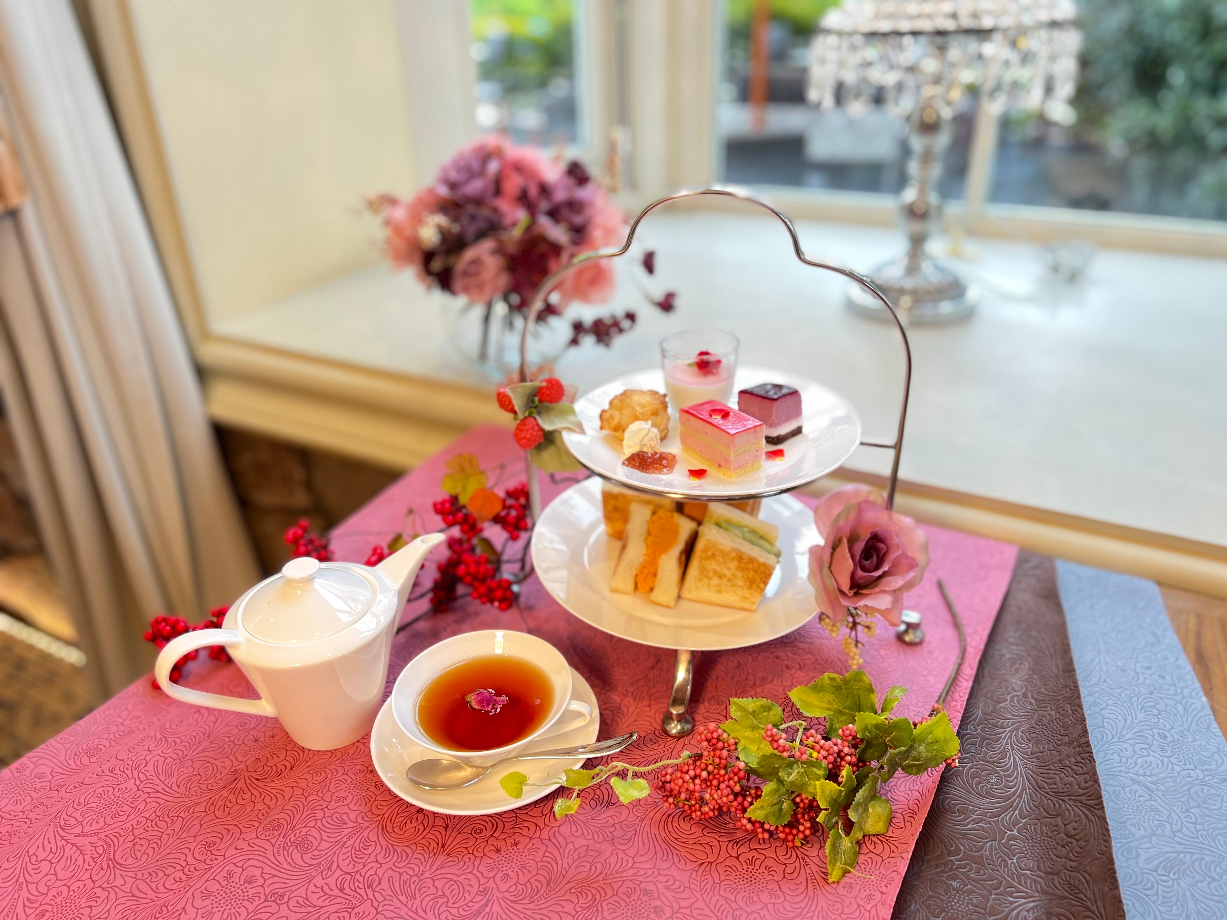 秋のローズアフタヌーンティー