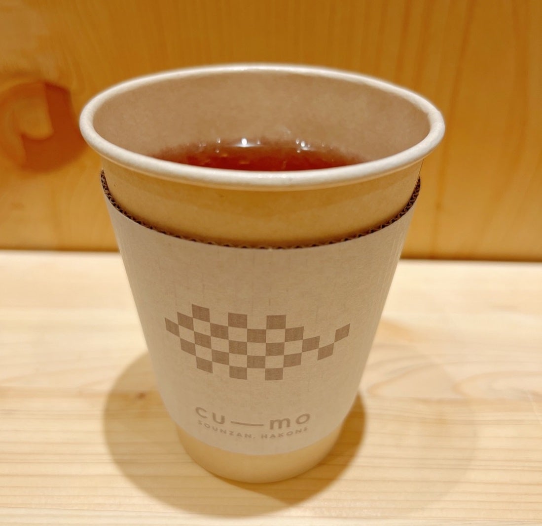 「果肉入り 温泉水ピーチティー（HOT）」