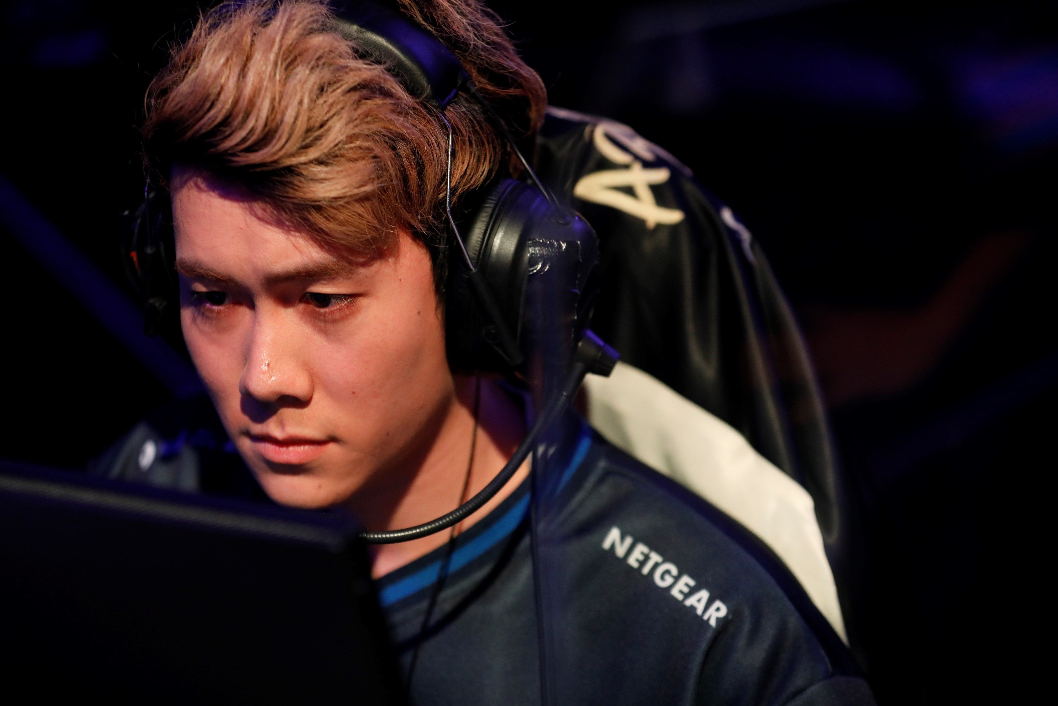 wh1skey選手_Crest Gaming Lst