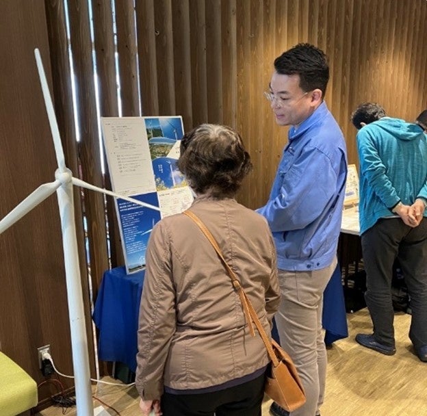 コスモエコパワー・風車ブース