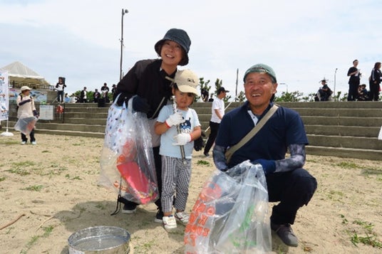 コスモ アースコンシャス アクト クリーン・キャンペーン in 堺 ~食べて、学んで、キレイにする。SAFから考える資源循環の最前線~ 実施のご報告 コスモ アースコンシャス アクト クリーン・キャンペーン in 堺 ~食べて、学んで、キレイにする。SAFから考える資源循環の最前線~ 実施のご報告