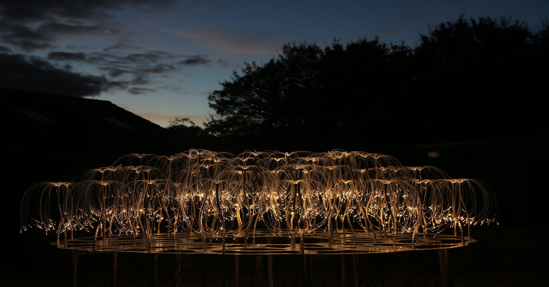 ブルース・マンロー・スタジオ(イギリス)にて制作された試作品 ©️Bruce Munro Studio