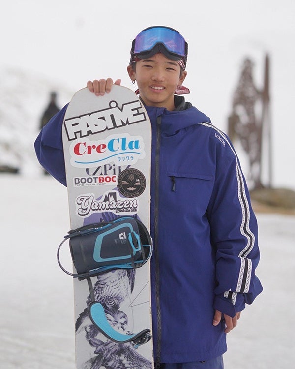 宅配水の「クリクラ」ジュニアスノーボーダー 柳原兄弟とのスポンサー