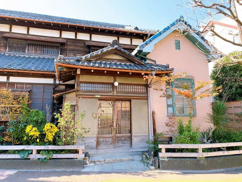 日本の家 風土・歴史・ひとが築いた町並みと住まい ３（北海道・東北・関東）/講談社/和田久士（単行本（ソフトカバー）） 日本の家 (3) 北海道・東北・関東 | 藤井 恵介, 和田 久士 |本