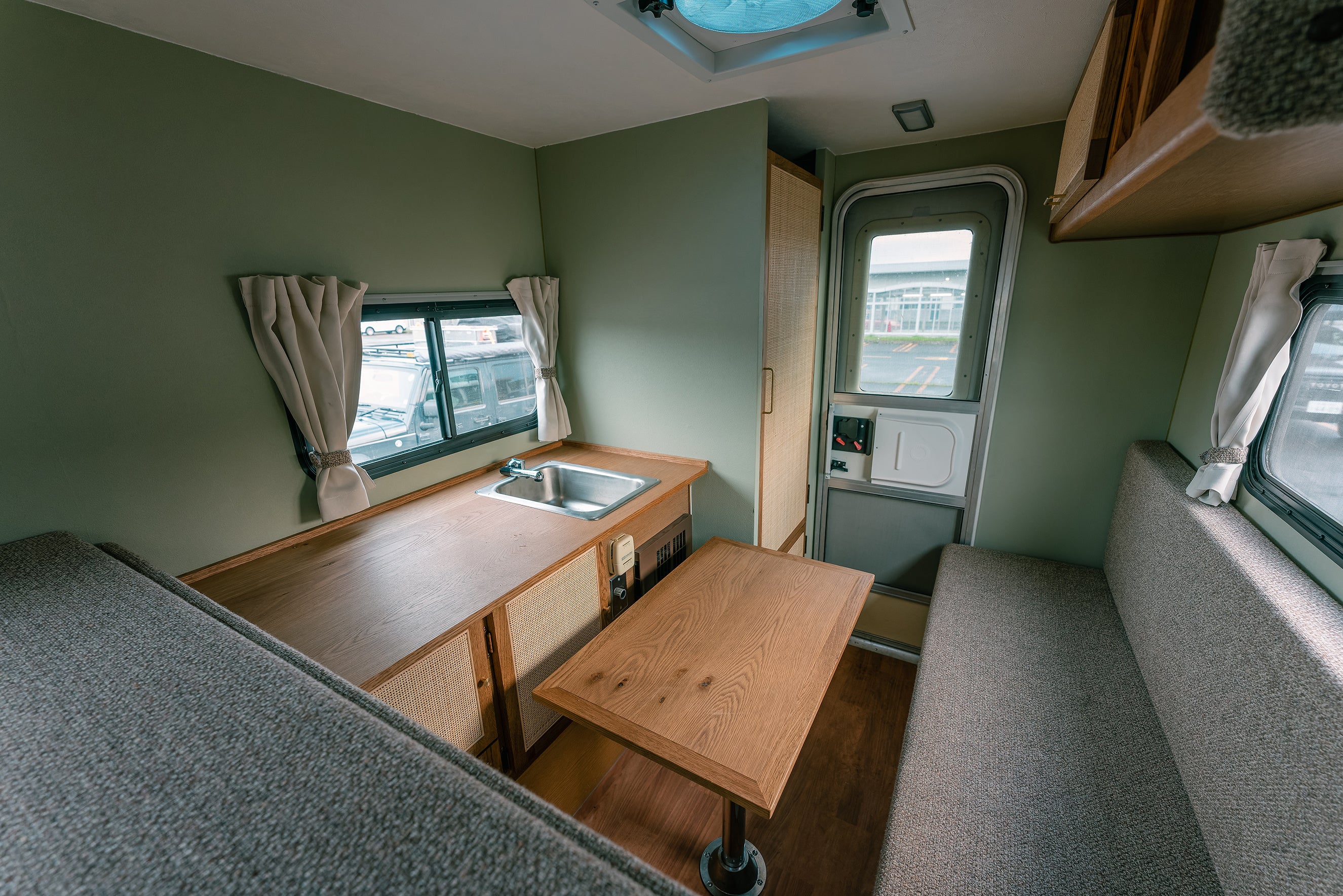 COZY CAMPER #01 インテリア