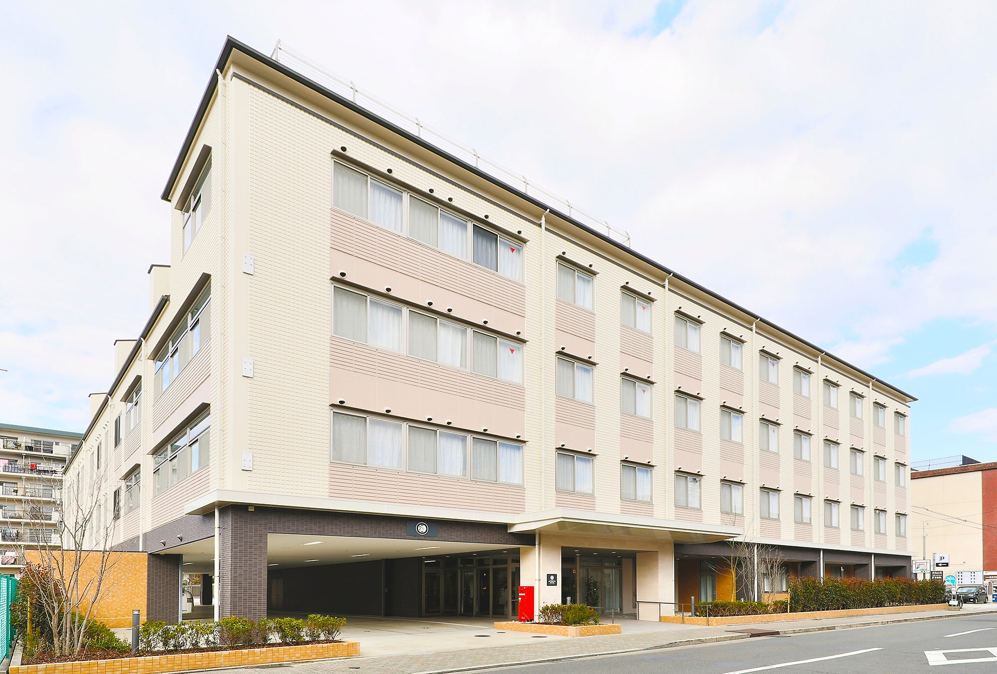 プレザングラン京都円町外観