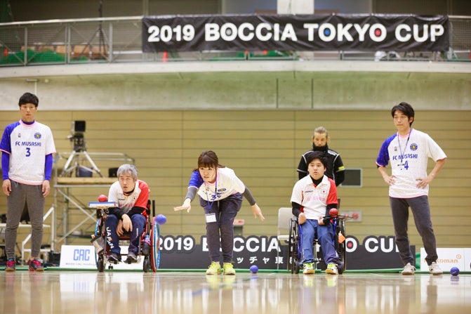 (日本ボッチャ協会提供)
