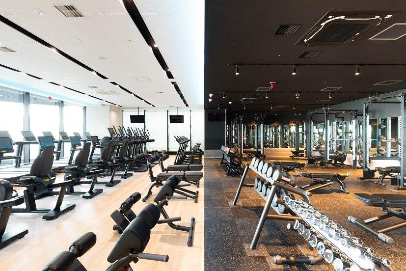 昼は自然光・夜は照明演出で気分をアゲる